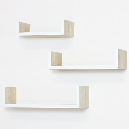 Wandregal 3er Set aus Naturholz sind in trendig, schlichtem Kontrastdesign und in natürlicher Holzoptik hergestellt. Das Holz ist furniert und mit kräftig weiß lackierten Kanten versehen. 