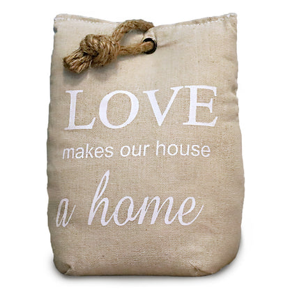 DECCARO Türstopper „Love“ in Sandsack-Optik, beige mit weißem Schriftzug "love makes our house a home". Schwerer, gefüllter Kern, Juteschnur am oberen Ende