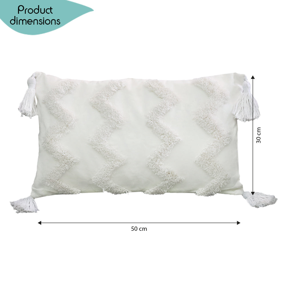 DECCARO Kissenhülle Hygge Zigzag in weiß, Materialkombination aus Polyester und Canvas sowie Dekopaspeln an den vier Ecken des Bezugs, 1 Stück 30 x 50 cm, rechteckig